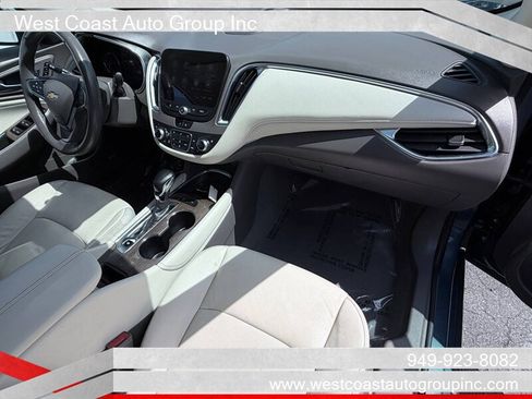 Used 2024 Chevrolet Malibu LT FWD image 8