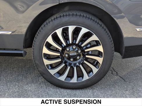 Used 2024 Lincoln Navigator Black Label AWD/4WD image 6