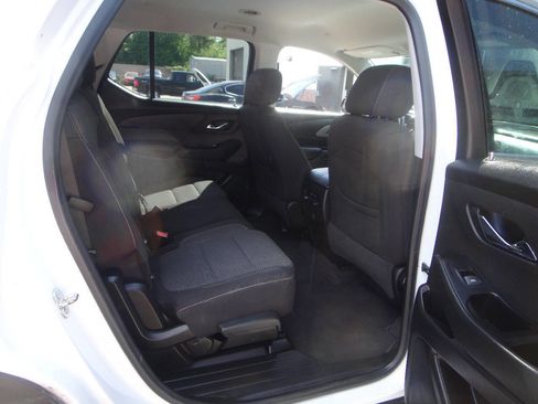 Used 2018 Chevrolet Traverse LT AWD/4WD image 13