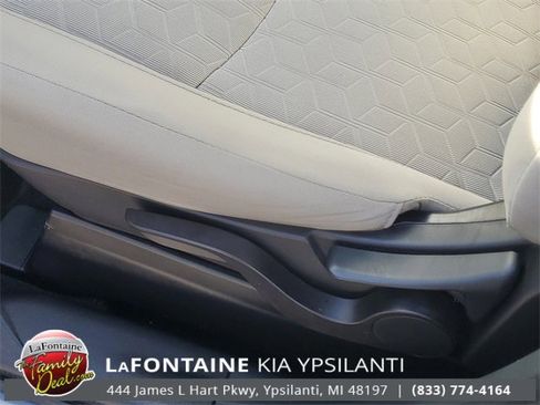 Used 2021 Mitsubishi Outlander Sport SE image 11