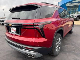 New 2026 Chevrolet Traverse LT video 3