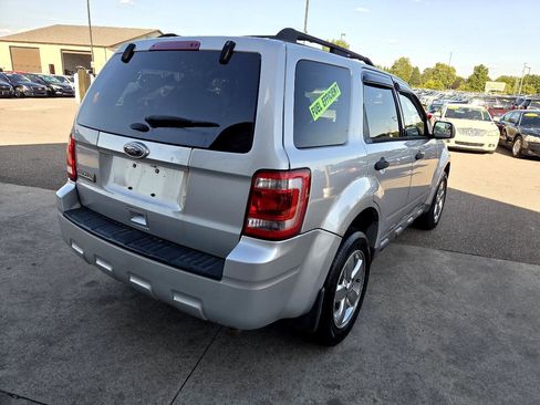 Used 2012 Ford Escape XLT image 5