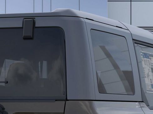 New 2025 Ford Bronco Outer Banks w/ Sasquatch Package image 25