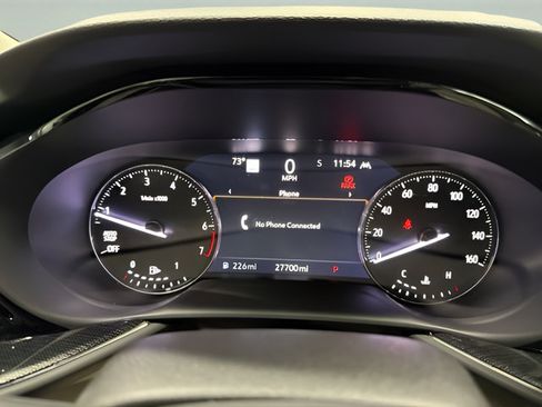 Used 2022 Buick Envision Essence w/ Technology Package I FWD image 18