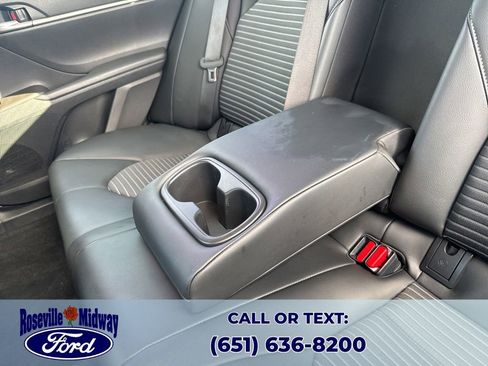 Used 2022 Toyota Camry SE w/ Convenience Package image 29