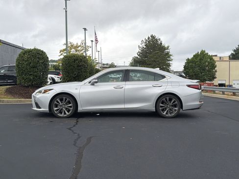 Used 2020 Lexus ES 350 F Sport w/ Accessory Package FWD image 12