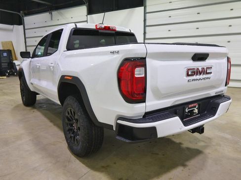 New 2026 GMC Canyon Elevation w/ Convenience Package image 22