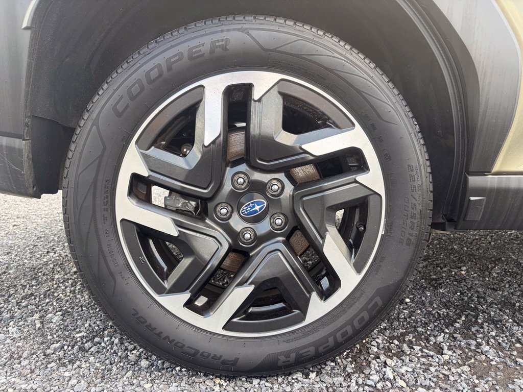 Used 2025 Subaru Forester Limited AWD/4WD image 21