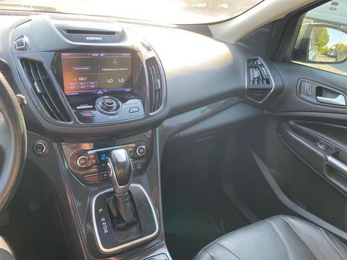 Used 2013 Ford Escape Titanium w/ Parking Technology Pkg AWD/4WD image 13