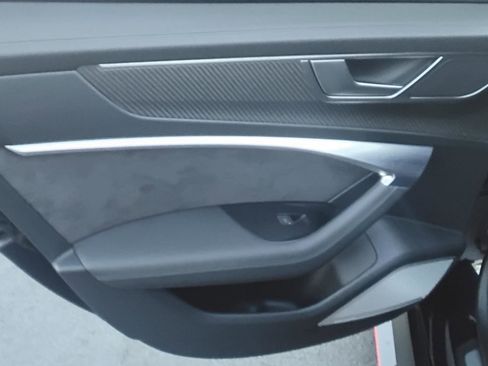 Used 2021 Audi RS 7 Sportback w/ Carbon Optic Package image 20