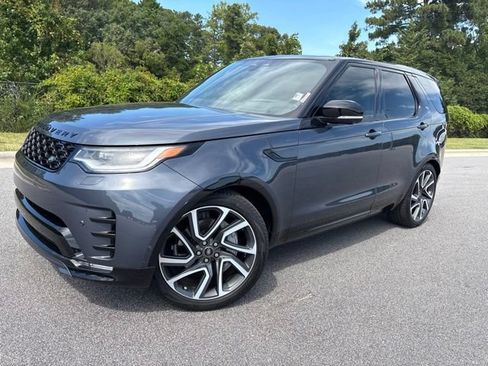 Used 2025 Land Rover Discovery Dynamic SE AWD/4WD image 1