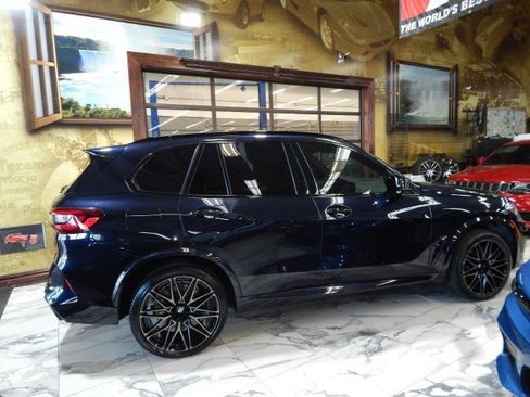 Used 2021 BMW X5 M image 4