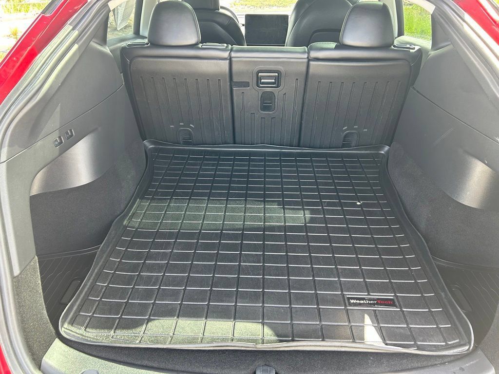 Used 2022 Tesla Model Y Performance AWD/4WD image 23