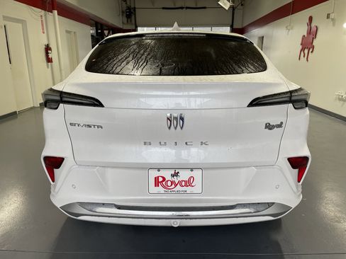 New 2026 Buick Envista Avenir image 5