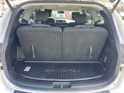 Used 2017 Hyundai Santa Fe SE w/ SE Premium Package 02 image 23