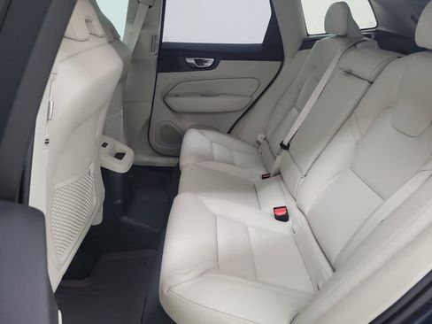 New 2026 Volvo XC60 T8 Ultra w/ Protection Package Premier AWD/4WD image 13