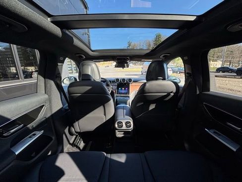 Used 2026 Mercedes-Benz GLC 300 4MATIC image 56