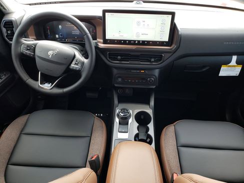 New 2026 Ford Bronco Sport Outer Banks AWD/4WD image 8