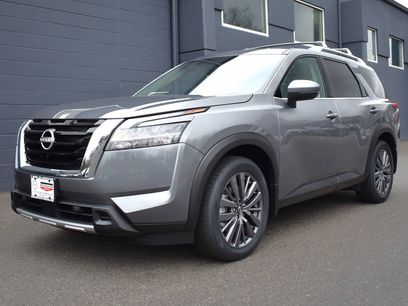 New 2025 Nissan Pathfinder SL