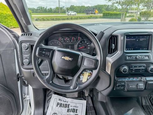 Used 2022 Chevrolet Silverado 2500 W/T w/ WT Convenience Package AWD/4WD image 19