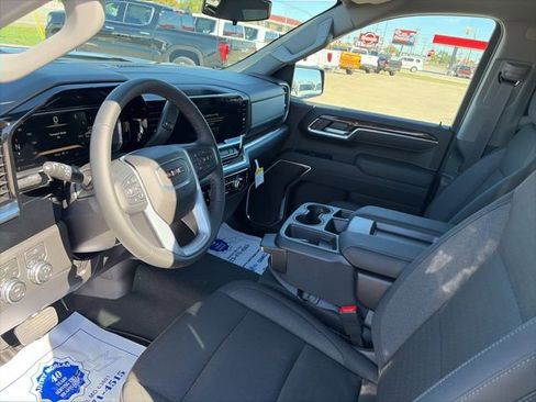 New 2026 GMC Sierra 1500 Elevation image 16