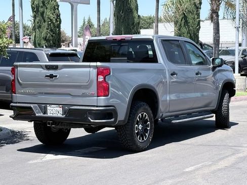 Used 2024 Chevrolet Silverado 1500 ZR2 w/ Technology Package AWD/4WD image 5