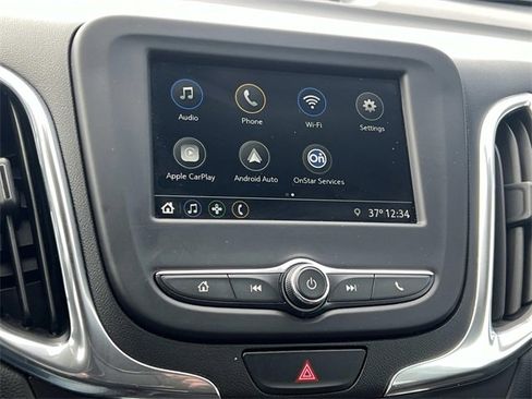 Used 2019 Chevrolet Equinox LT image 18