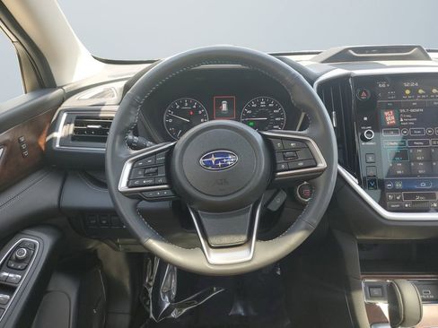 Used 2024 Subaru Ascent Touring image 12