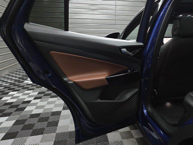 Used 2021 Volkswagen ID.4 Pro S RWD image 38