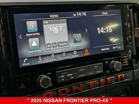 Certified 2025 Nissan Frontier PRO-4X AWD/4WD image 25