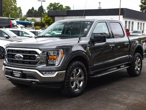 Used 2021 Ford F150 XLT w/ Equipment Group 302A High AWD/4WD image 4