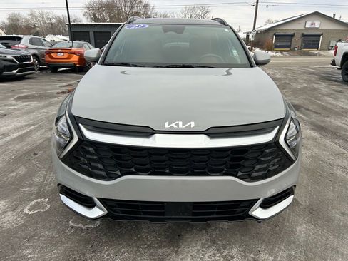 Used 2023 Kia Sportage SX image 3