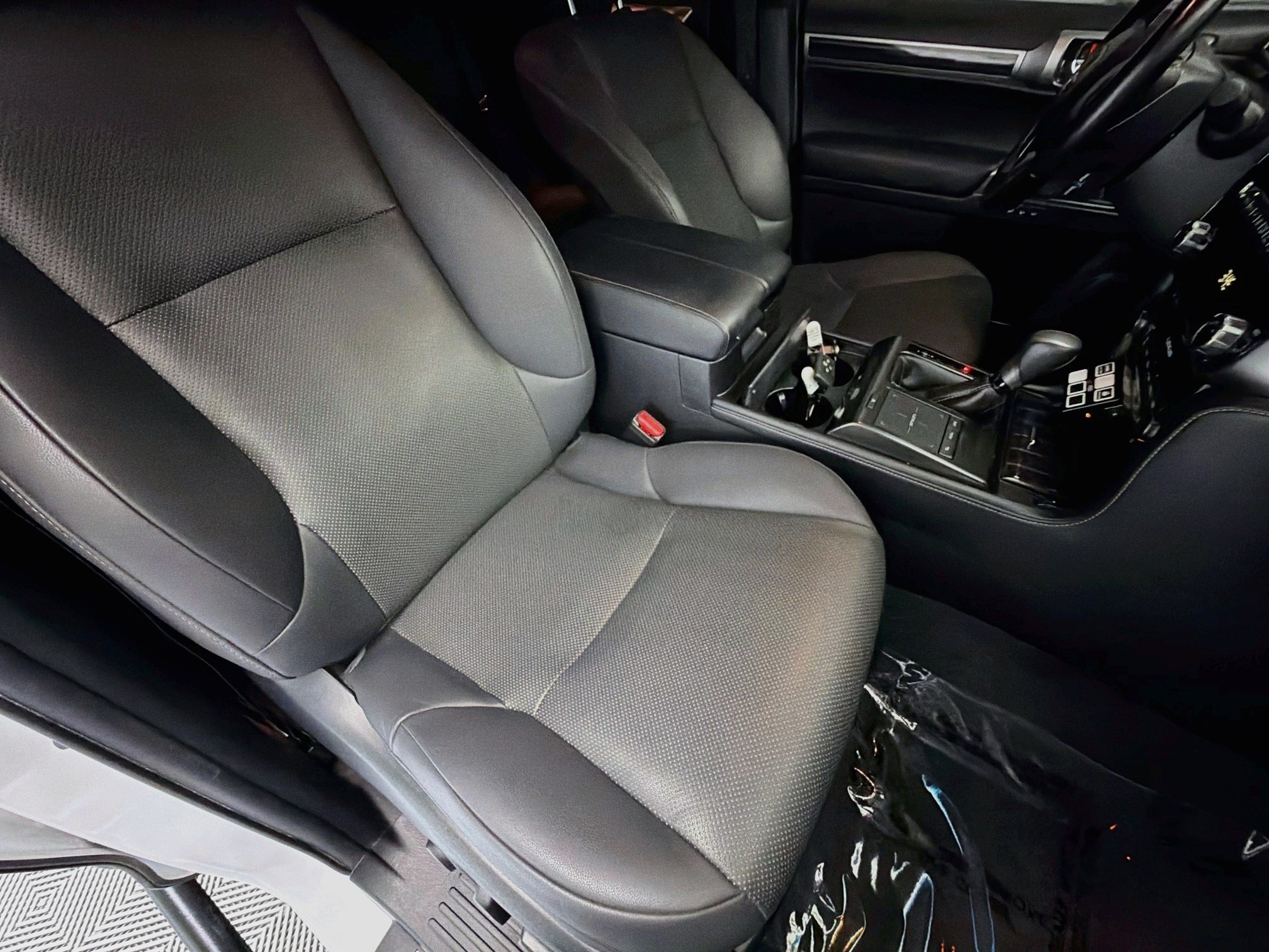 Used 2022 Lexus GX 460 Premium w/ Premium Package AWD/4WD image 15