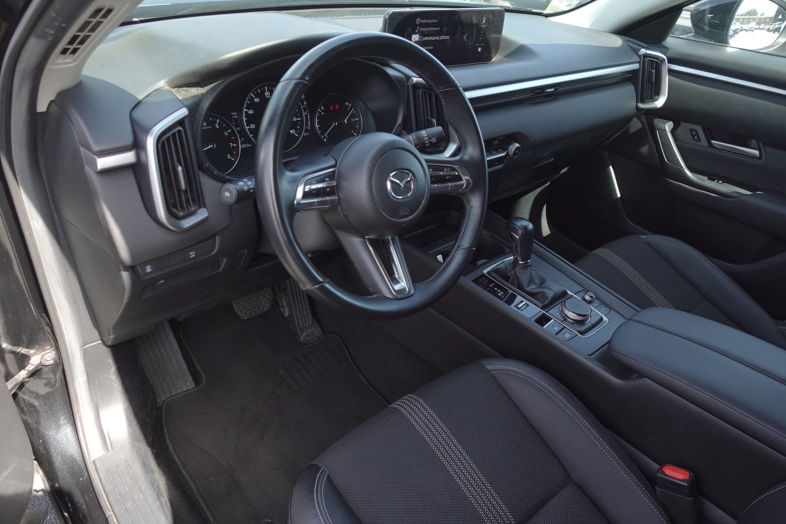 Used 2025 MAZDA CX-50 AWD 2.5 S w/ Preferred Package image 11