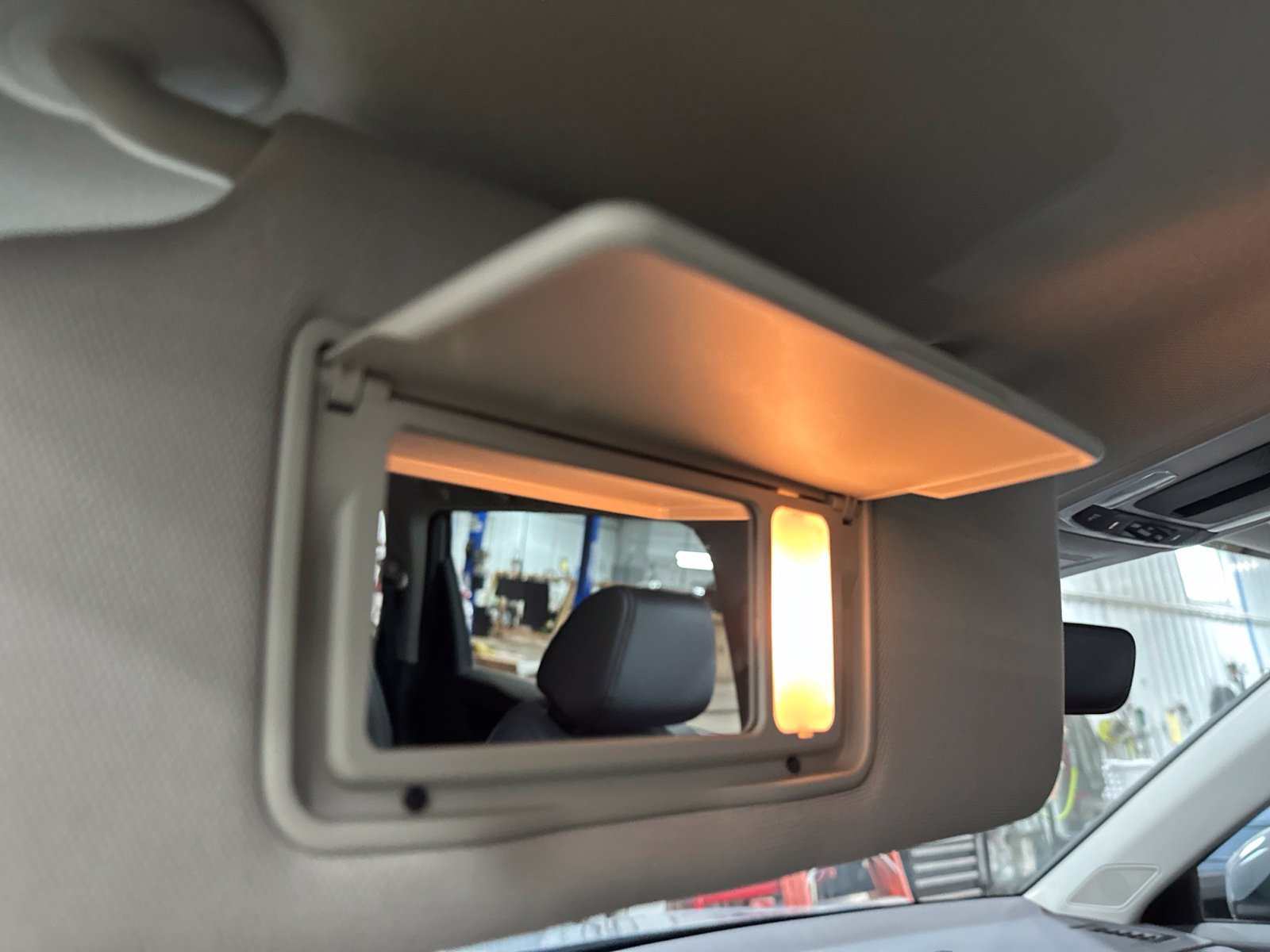 Used 2024 Honda CR-V EX-L image 70