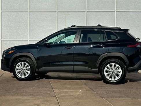 Certified 2026 Toyota Corolla Cross LE image 8