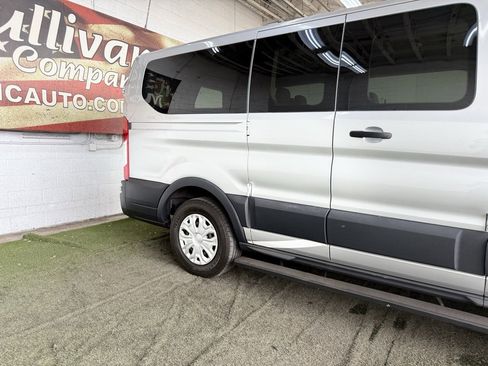 Used 2015 Ford Transit 150 XLT image 6