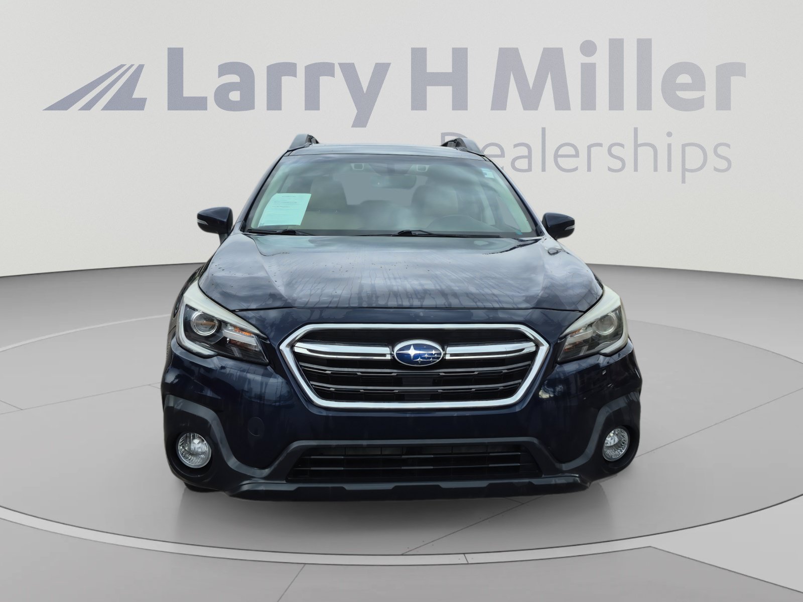 Used 2018 Subaru Outback 3.6R Limited AWD/4WD image 8