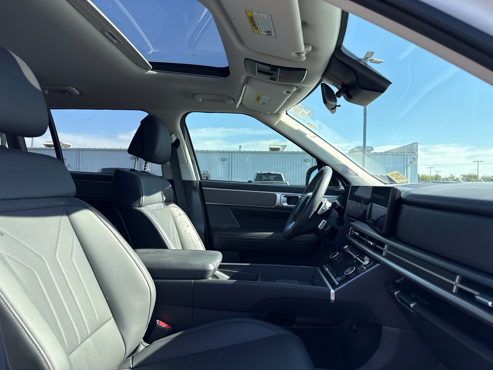 Used 2024 Hyundai Santa Fe XRT AWD/4WD image 17
