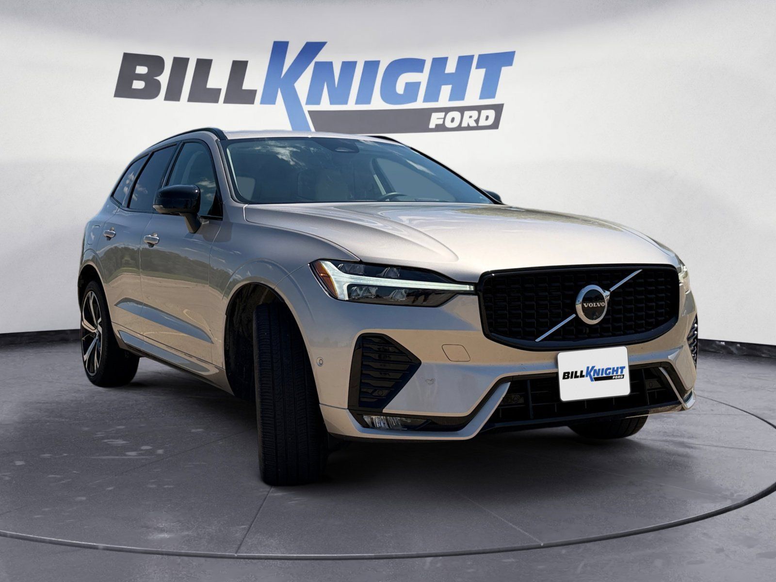 Used 2025 Volvo XC60 B5 Ultra w/ Protection Package Premier AWD/4WD image 7