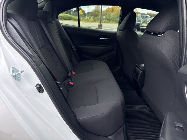 Used 2022 Toyota Corolla SE FWD image 12
