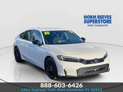 Used 2025 Honda Civic Sport image 1