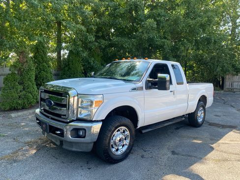 Used 2013 Ford F250 Lariat w/ Chrome Pkg AWD/4WD image 1