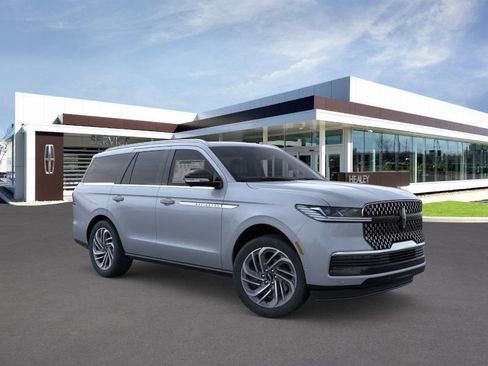 New 2025 Lincoln Navigator Reserve image 37