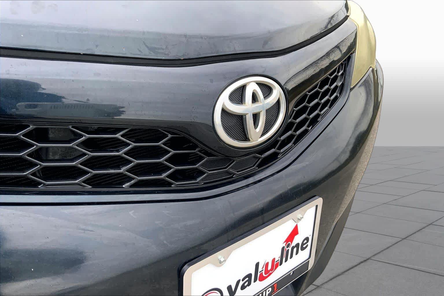 Used 2012 Toyota Camry SE FWD image 28