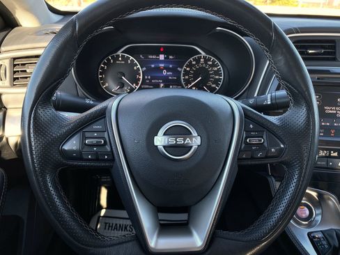 Used 2023 Nissan Maxima SL image 22