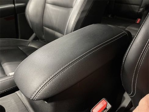 Used 2020 Ford Escape SEL image 26