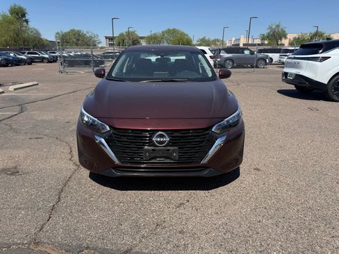 Used 2025 Nissan Sentra SV FWD image 2