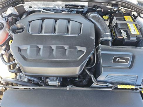 Used 2023 Volkswagen Golf R AWD/4WD image 6