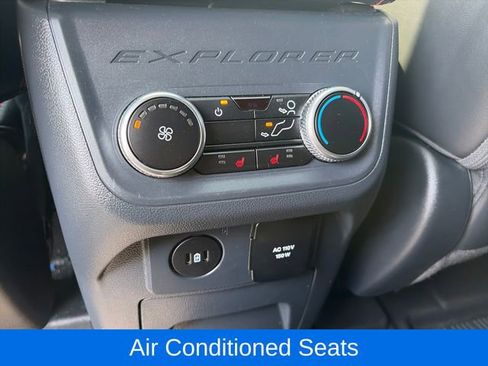 Used 2025 Ford Explorer ST image 12